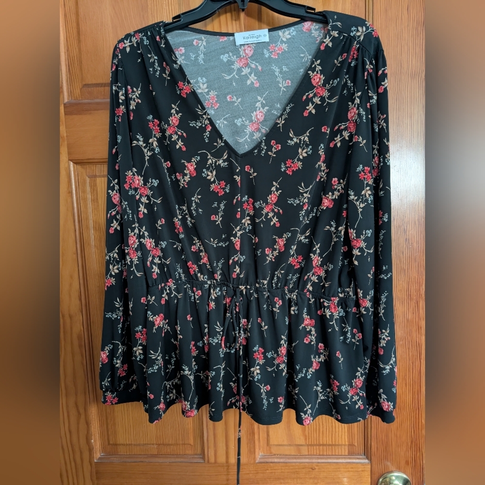 Kaileigh Black Floral Top with Pink and Cream Roses